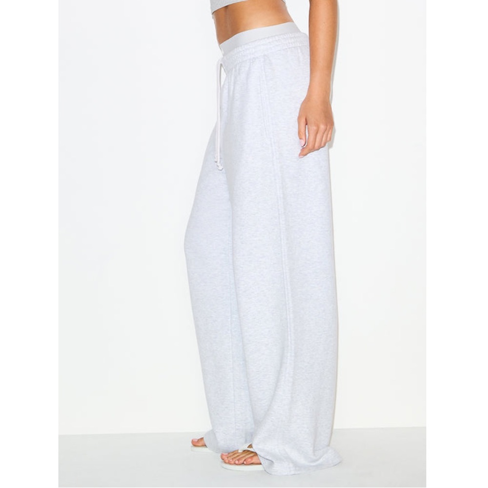 SKIMS COTTON FLEECE OVERSIZED DOUBLE
WAISTBAND PANT
